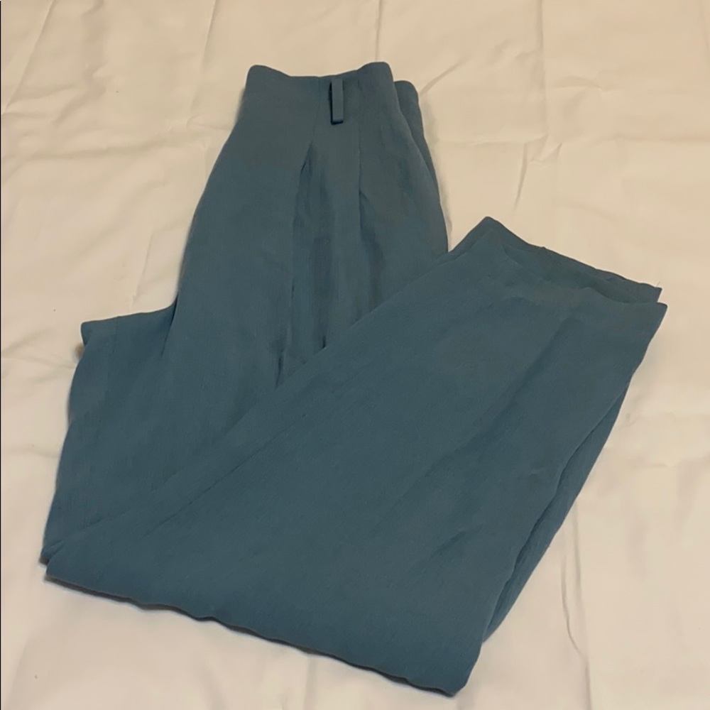 IF TROUSERS SIZE 6 COLOR GREEN
